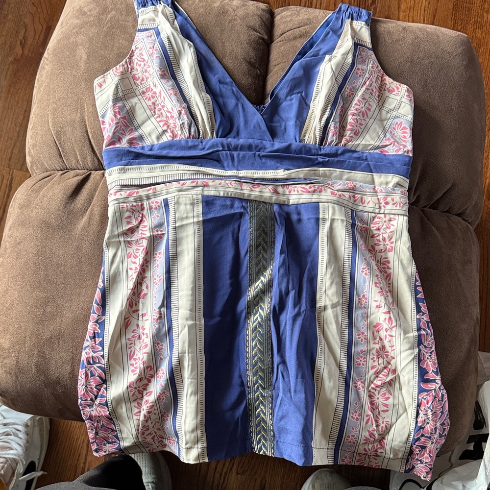 Blue and Pink Sleeveless V-Neck Top